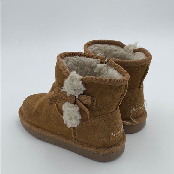 Koolaburra Brown Suede Boots with Bow Detail little girls size 13 - Picture 8 of 9